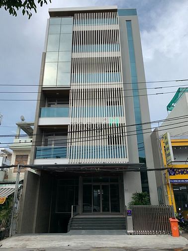 Cho thuê nhà toà nhà Mới 10x30 3 lầu  Dương Đức Hiền Tây Thạnh Tân Phú