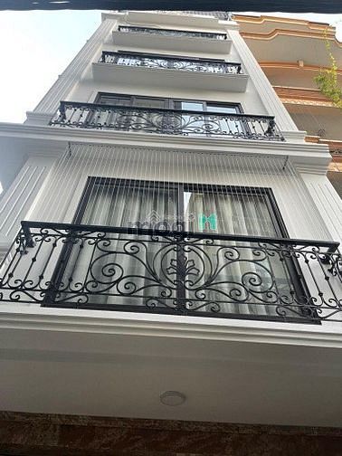 Cho thuê nhà ngõ 61 phùng chí kiên 75m x 4T ô tô đỗ cửa