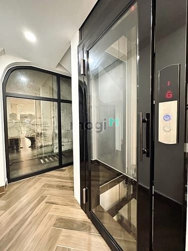 Phú Nhuận, Nhà đẹp 6 tầng, thang máy, tặng full NT cao cấp hơn 3 tỷ,..