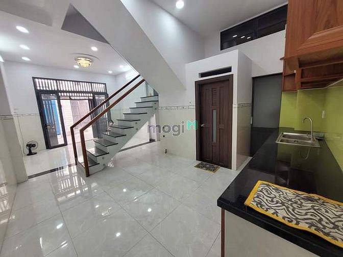 Bán Gấp Nhà Mới Đẹp- HXT- 3 Tầng-Trường Chinh-Tân Bình-Dưới 6 Tỷ 9