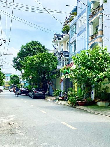 Bán gấp nhà Mặt tiền Tây Sơn, Tân Phú, 3 tầng, 5x21M, 10,9 tỷ ( Tl )
