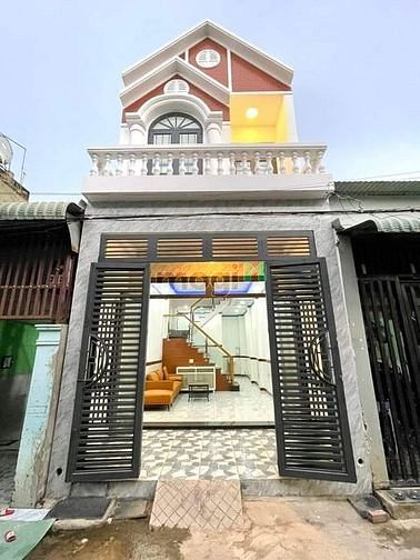 Bán gấp nhà bình chuẩn trệt lầu giá rẻ