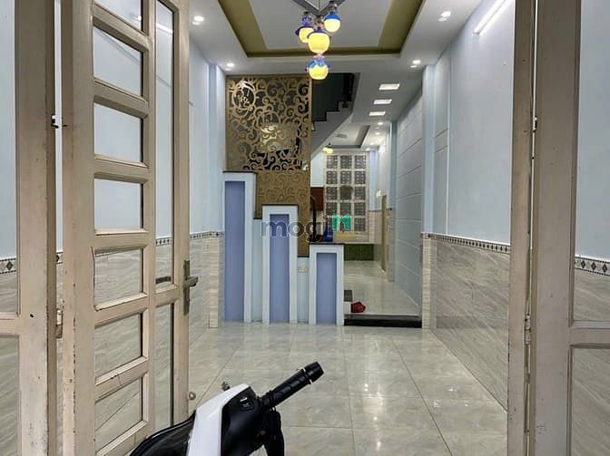 Chủ cần tiền bán gấp căn nhà Phạm Văn Chí 62m2 Giá 1ty190tr
