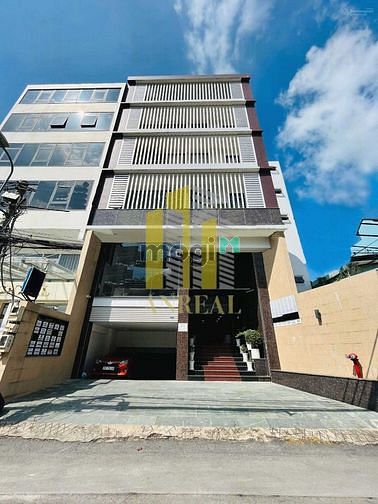 Cho Thuê Toà Nhà Khu Trần Não Hầm 5 Lầu 800m2 Sàn Rộng Trống