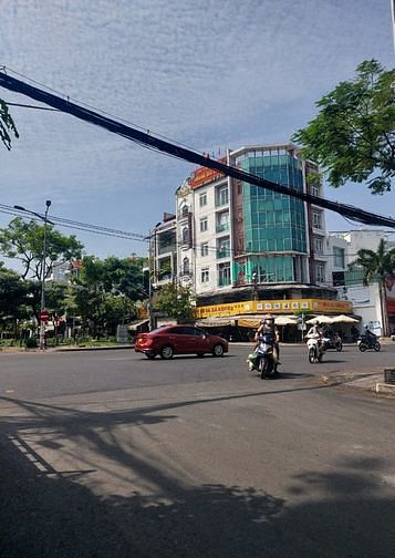 Cực hiếm MTKD 5x20m2 nhà 4 tầng thang máy khu Tennis Hoàng Long 14T hơ