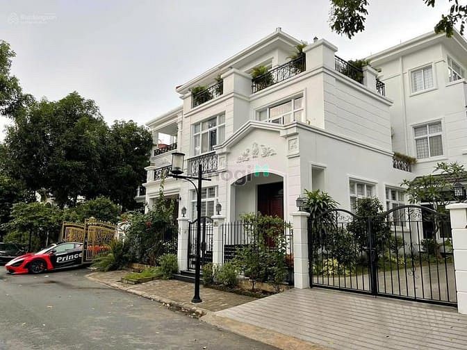 Bán biệt thự MT Tú Xương Phường 7 Quận 3, DT 15 x 35m, KC 1 lầu tiện x