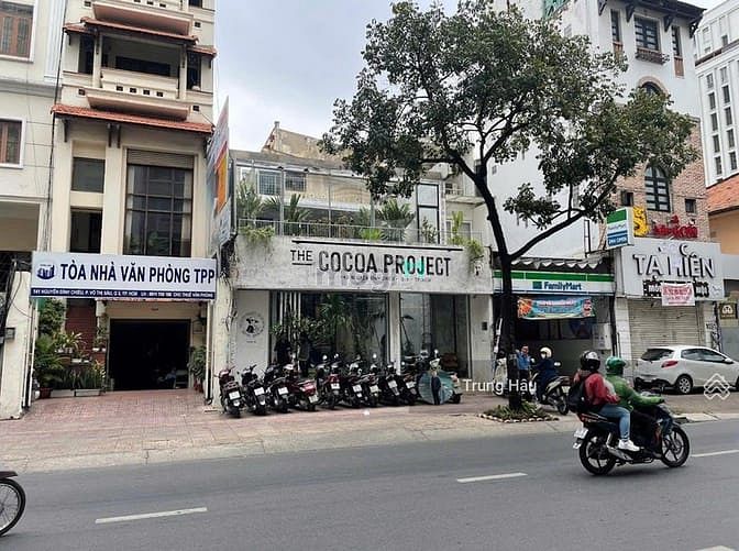 Bán nhà MT Nguyễn Đình Chiểu, P.hường 6, Quận 3 - DT 9 x 40m - 2 tầng