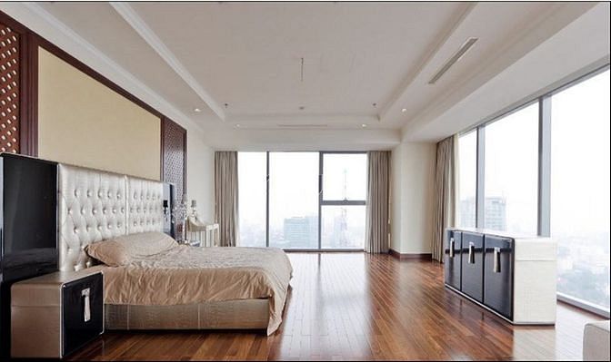 Cần tiền bán Gấp căn hộ cao cấp Vincom A đường Lý Tự Trọng, Quận 1