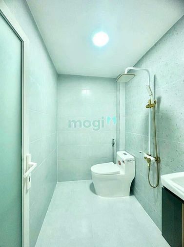 cần tiền trả nợ bán nhà 63m2 Nguyễn Thị Tần, Q8, Giá 1Tỷ 220 - gần chợ