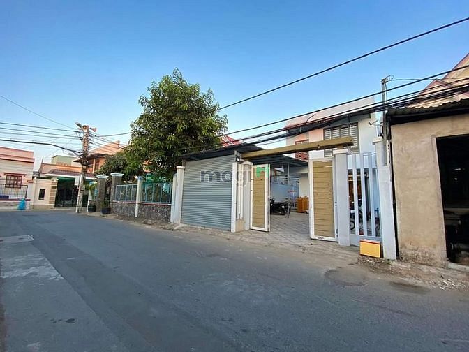Bán đất tặng nhà, nhà vườn đẹp ở Lê Văn Lương Nhơn Đức Nhà Bè