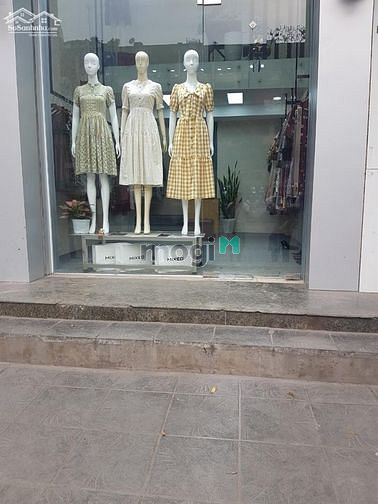 Sang nhượng cửa hàng phụ kiện phố Phạm Ngọc Thạch