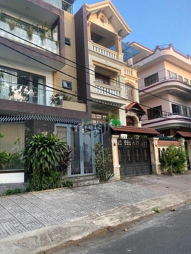 Chỉ 13 tỷ Sở Hữu Nhà 6.2X20M, 110M2 Gần ĐH Hutech Quận Bình Thạnh