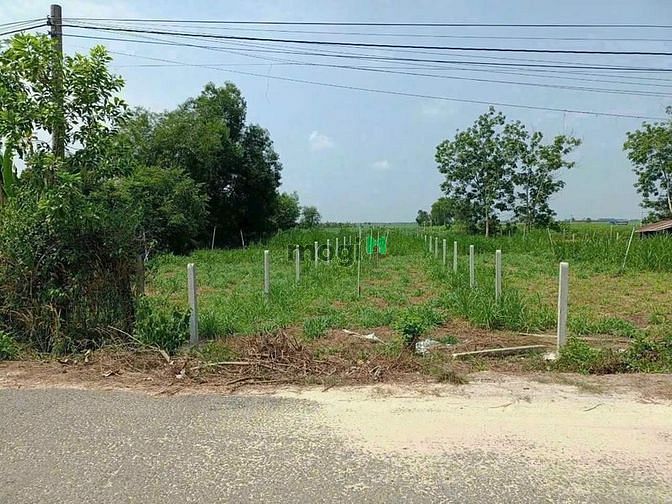 Cần tiền bán gấp Đất Dương Minh Châu, Tây Ninh Đường nhựa, có 100m2 tc