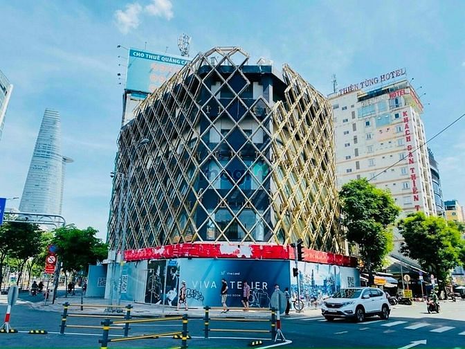 Cho Thuê Tòa Nhà 2MT Hàm Nghi ngay chợ Bến Thành Q1. Diện tích: 1300m2