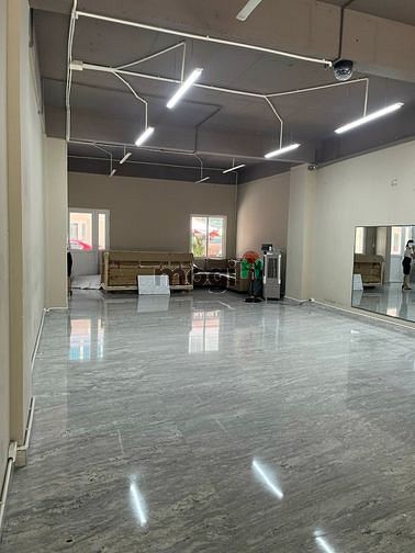 Văn Phòng Sala Quận 2 - Hầm - Trệt + Lầu - Ban Công Thoáng Mát Giá Tốt