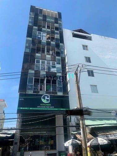 Gía đầu tư! Bán tòa nhà Phan Đăng Lưu, Bình Thạnh. DT 9x25m Hầm 6 tầng