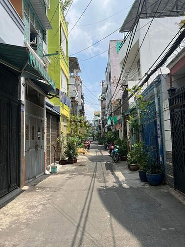 Bán nhà Hẻm Xe Hơi - đường Nguyễn Thị Nhỏ - giáp Lữ Gia. DT đất 60m.