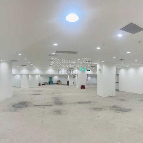 Cho thuê nhà mặt phố HUỲNH THÚC KHÁNG, DT 980m2, MT rộng, Giá 17$/m2