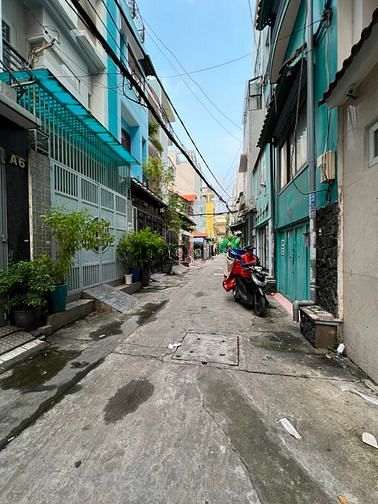 Bán nhà khu vip đẹp - Cư Xá Đồng Tiến. DT : 4m x 18m.