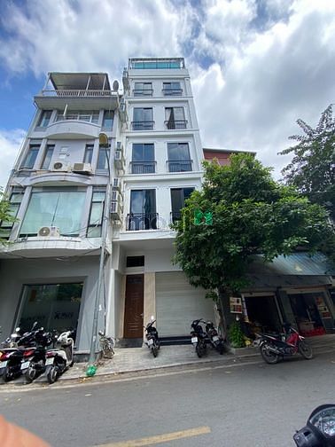 Cho thuê mặt bằng KD T1 & Lửng 50m2, tại đầu đường Yên Phụ, Thanh Niên
