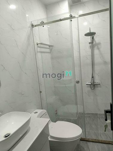 KDTL bán gấp nhà đường Phạm Thế Hiển, q8, 62m2, 1tỷ150tr, shr, gần chợ