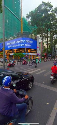 bán toà nhà 7 tầng. sư vạn hạnh. kinh doanh bao đỉnh. vị trí tuyệt đẹp