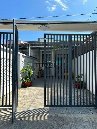 Bể kèo làm ăn bán gấp căn nhà gần chợ Tua Hai Châu Thành TN 950 triệu