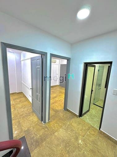 Bán nhà đẹp Quan Nhân, 43m2, 6 tầng, mt 5,3m, lô góc, 10m ra phố, 12.2