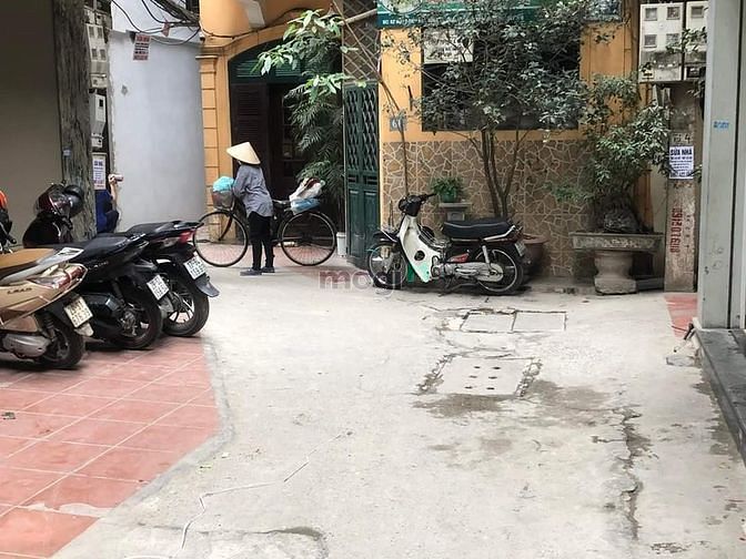 Bán nhà phố Thái Hà, ô tô đỗ cửa, lô góc, 55m2, giá 9 tỷ