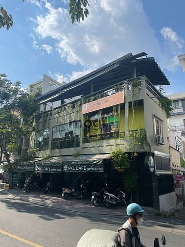 Bán nhà MT Trần Đình Xu góc Trần Hưng Đạo P.NCT Q1, DT: 5.6x16m 2 tầng