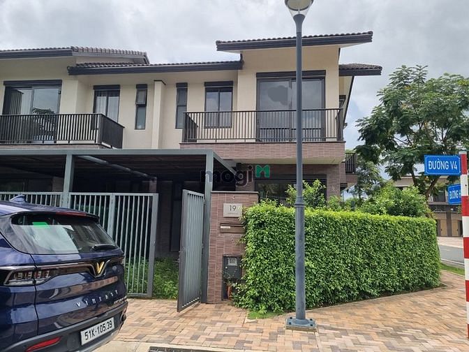 Bán căn water point bến lức long an 6x15, 1tr/ 1lau, giá 3ty7