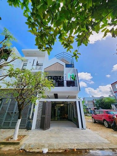 Bán gấp nhà đầu hẻm Lê Thị Riêng, Thới An, Q 12, 90m2, 3tỷ350, sổ sẵn