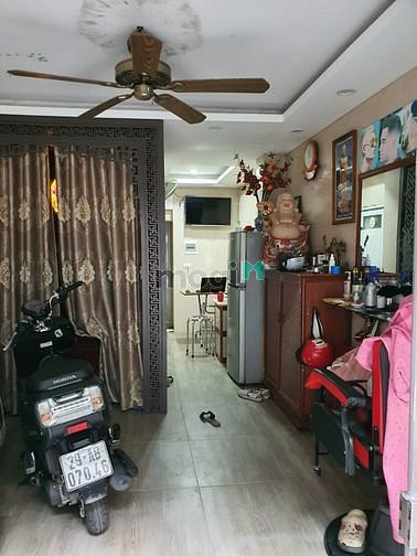 Bán nhà tập thể Khương Trung tầng 1, kinh doanh, ô tô, ngõ thông 50m2