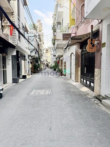 Chỉ nhỉnh 6tỷ đã có nhà mới sát Huỳnh Văn Bánh giáp quận 3 140m2 3tầng