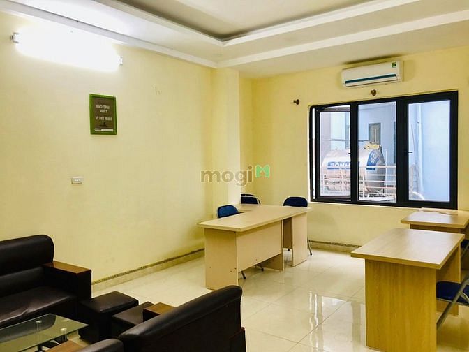 Cho thuê văn phòng nhỏ tại QUAN HOA, Cầu Giấy, Hà Nội