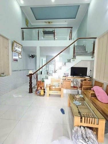 đi nước ngoài bán nhà đường Cô Bắc Q9 55m2 chưa đầy 800 triệu