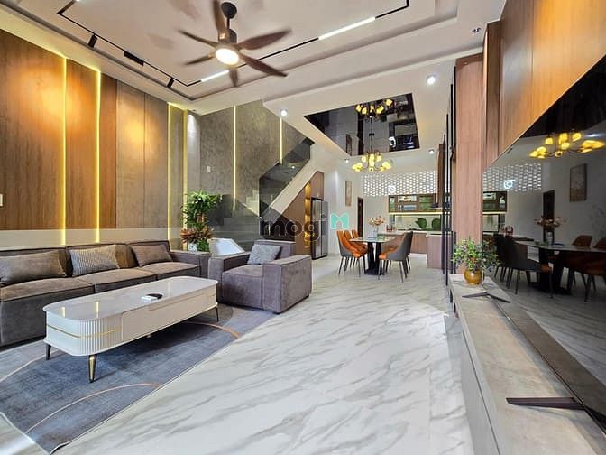 Bán gấp nhà giá 3ty390 ở đường Tôn Đản, P8, Q4 1 trệt 1 lầu, SHR