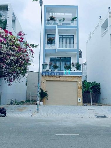 Bán nhà đường D1, 5x18, 4 lầu, thang máy, full nội thất, Bán 16ty TL