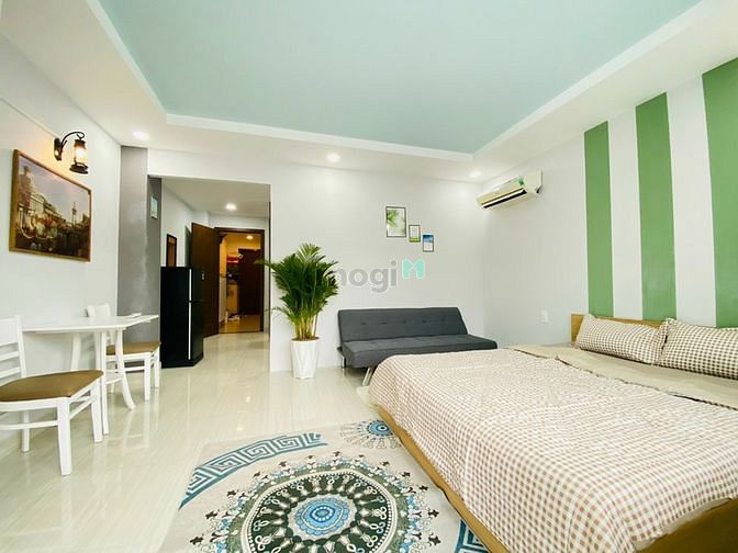 Cho thuê 1 phòng ngủ bancong - 45m2 - gần công viên Lê Văn Tám, Quận 1