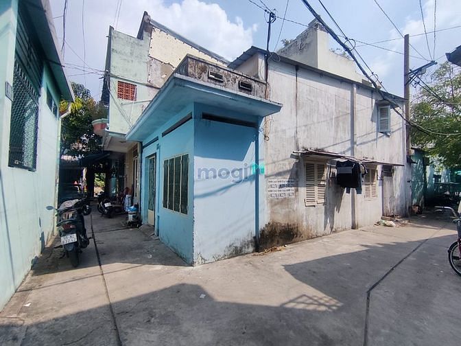 Bán Nhà Góc 2 Mặt Tiền TL10, Nhà Nát Hẻm Xe Hơi 1 Trục