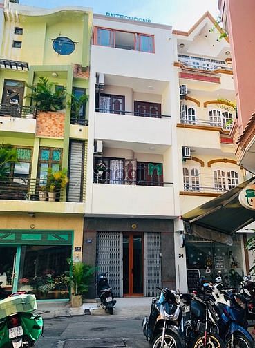 Mặt tiền NB Sư Vạn Hạnh khu sầm uất nhất Quận 10. 4 LẦU. 80M2 Sàn