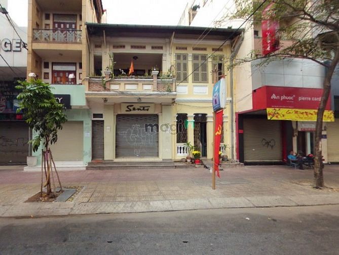 Bán nhanh mặt bằng kinh doanh 4 tầng DT: 348m2 vị trí đẹp nhất khu