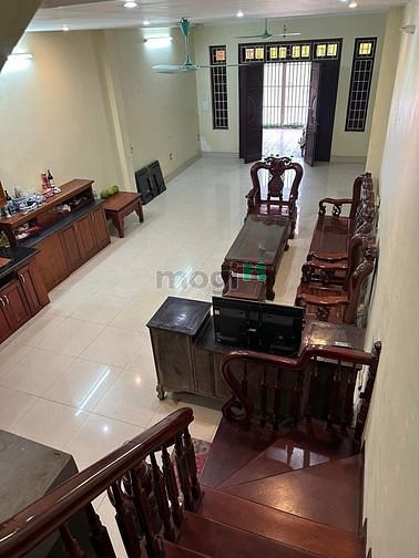 Nhà nguyên căn Bát Khối 120m2-6ngủ cho thuê mặt ô tô tránh chỉ 1x tr