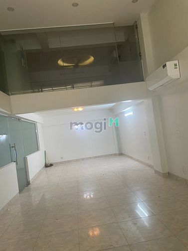văn phòng 100m2 tại văn quán giá cả quá hợp lý