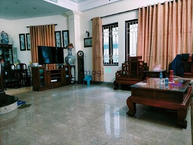 Hạ 600tr bán BT Giảng Võ 160m 5 tầng 6m MT 3 thoáng sát mặt phố