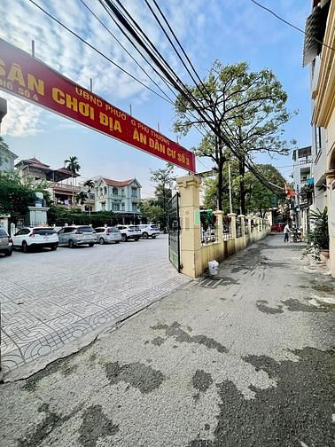 Bán đất Xuân Đỉnh. Ngoại Giao Đoàn. Ô tô vào đất. 42m2. Giá chào 4 tỷ