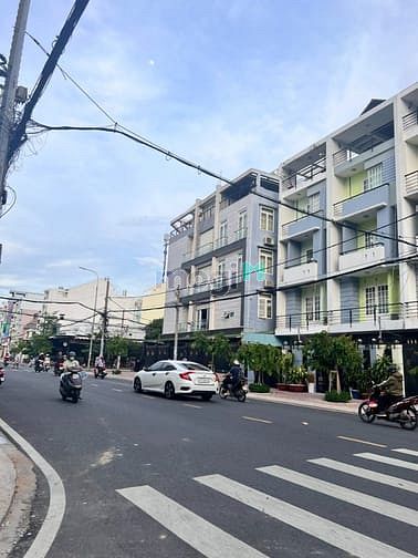 ?CÓ THANG MÁY MTKD 20m Bình Phú 1 - 4,5x25m 4 tầng GẦN NGÃ 4 BÌNH PHÚ