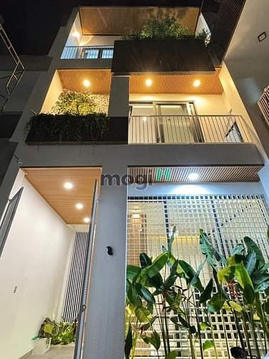 Nhà đẹp giá tốt, Đ. Lê Hồng Phong, Quận 10, 54m2, giá 2tỷ780tr, sổ sẵn