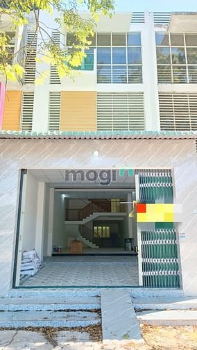 Nhà 3 Lầu Nguyên Căn Mới Đường NK13,Đầy Đủ Các Phòng Sát QL13