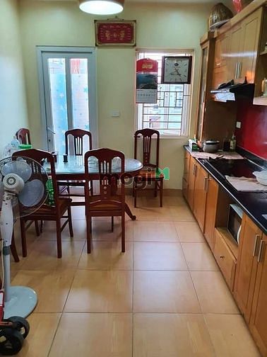 Bán gấp CH tập thể Thọ Lão giá 1.15 tỷ, dt 45m2, NT cơ bản